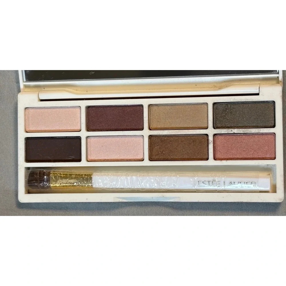 Estee Lauder Lilly Pulitzer Pure Color Eyeshadow Palette 8 Shades Floral Compact